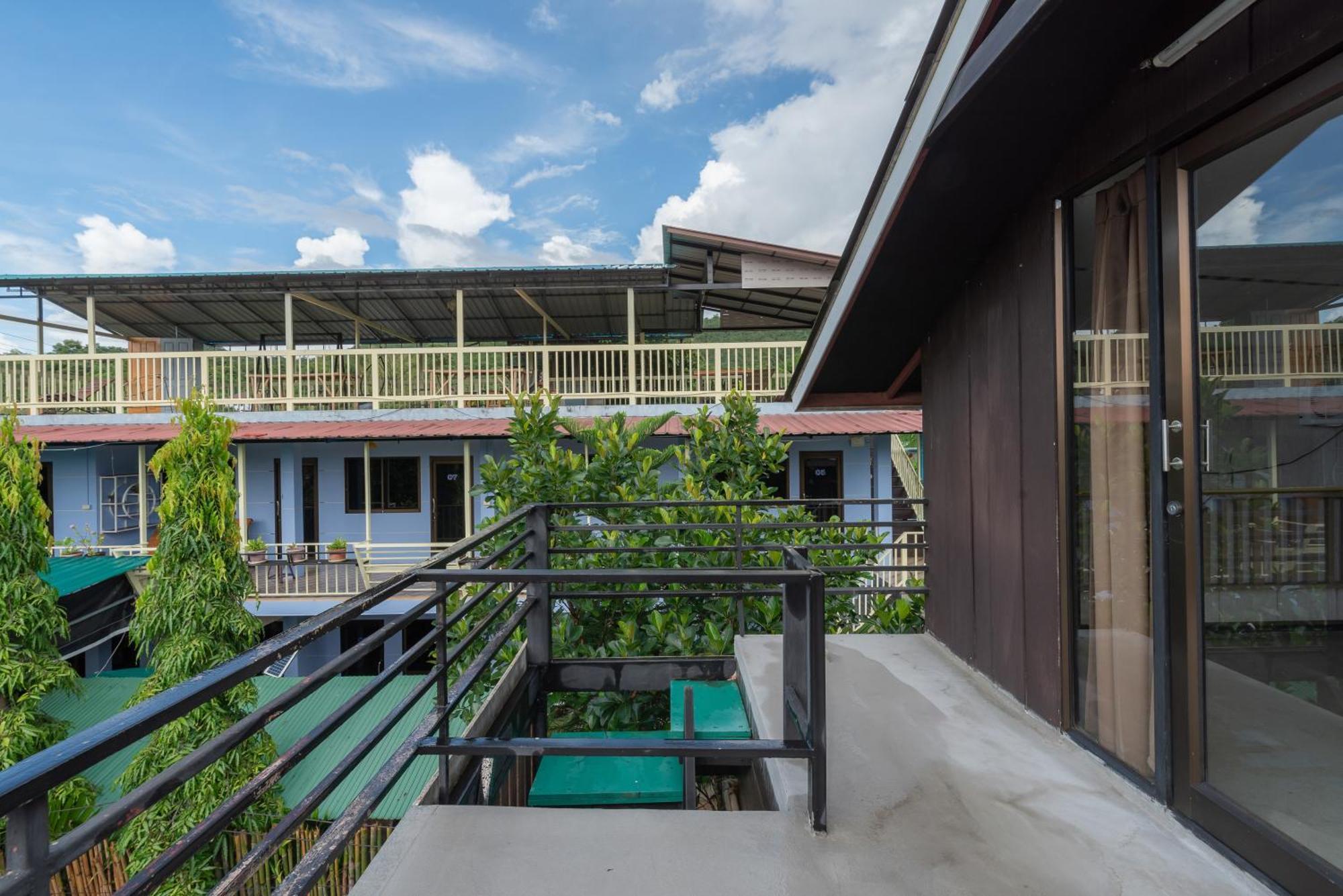 Homestay 365 - Connect Garden Pai